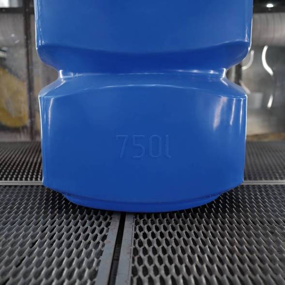 Емкость L 1000 л