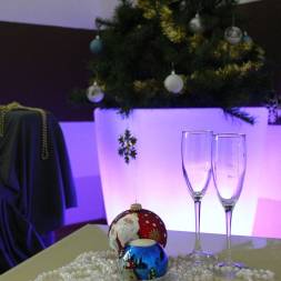 Световое кашпо Rostok с беспроводной RGB подсветкой