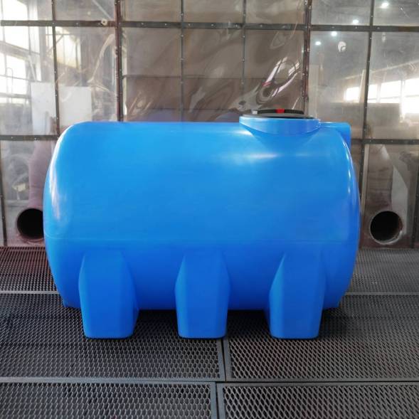 Емкость H 2000 л