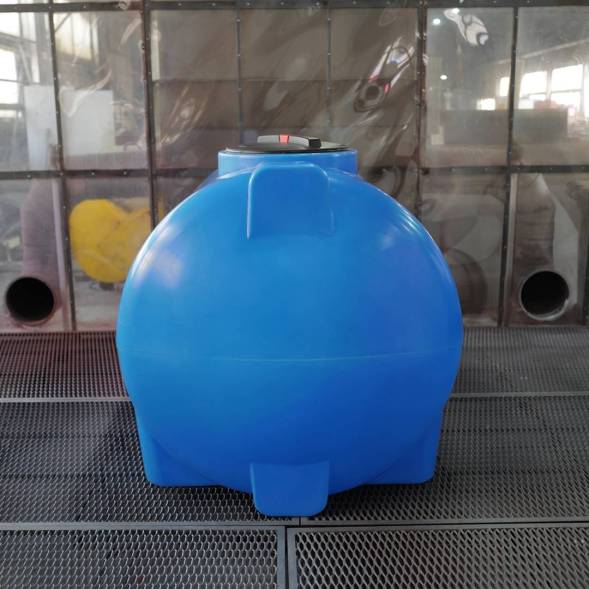 Емкость H 2000 л