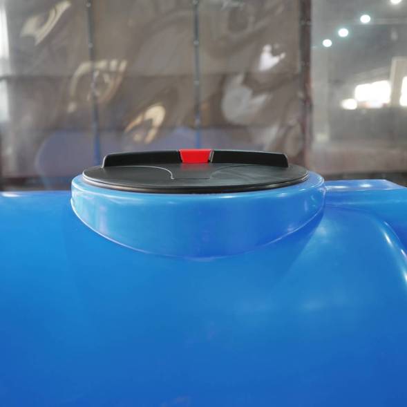 Емкость H 2000 л