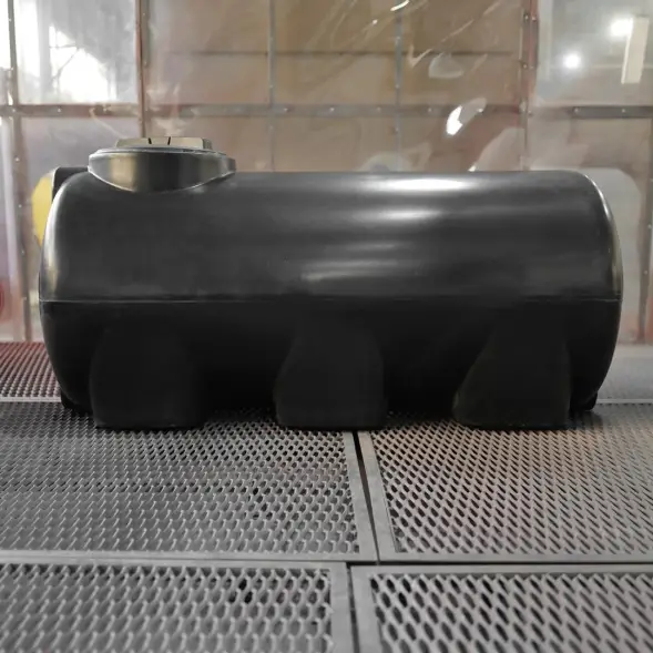 Емкость R H 500л черная