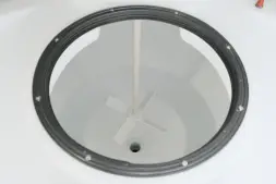 Емкость ЦКТ 3000 л с патрубком 110мм под плотность до 1,2 г/см³ белая